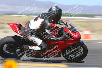media/Sep-25-2023-Moto Forza (Mon) [[81ffa65e0a]]/B-C Group/Session 3 (Turn 16 Inside)/